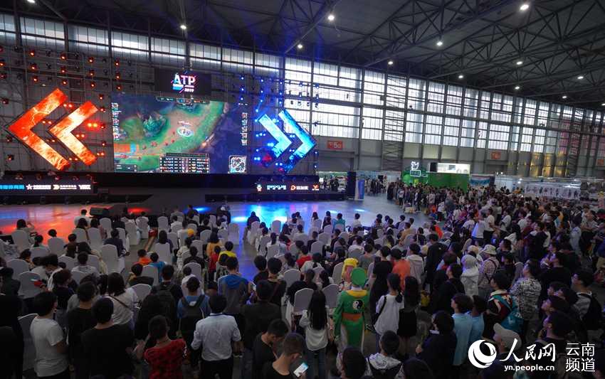 夺得榜首的 夺得榜首的