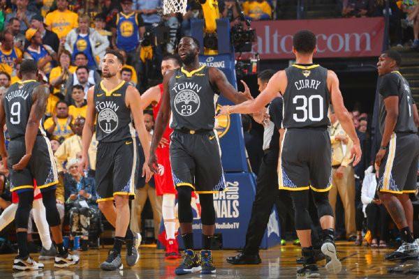 高潮系列赛 高潮系列赛