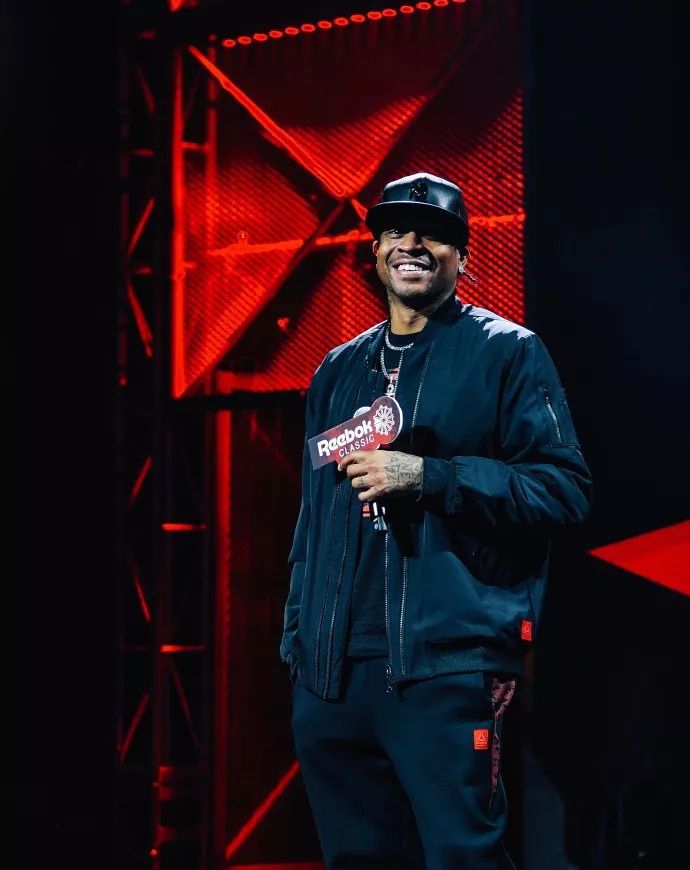 景是周末开 景是周末开