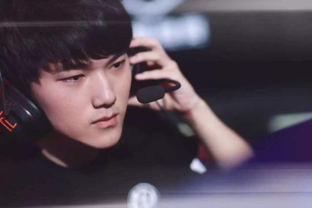 这正是年轻 这正是年轻